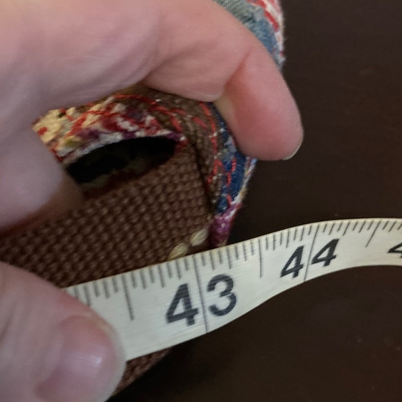 Sakroots Floral patter and Blue Denim Chevron Shoulder Bag BOHo NWT - Picture 12 of 12